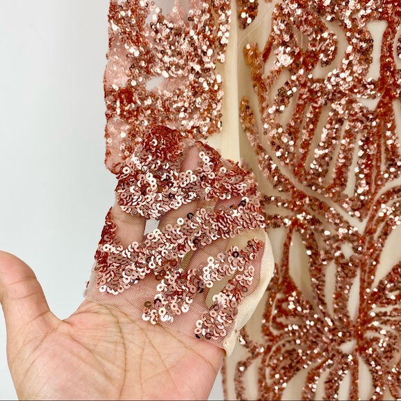 BEBE Sequin Scroll Mesh Rose Gold Bodycon Structured Dress Size M - Picture 9 of 16